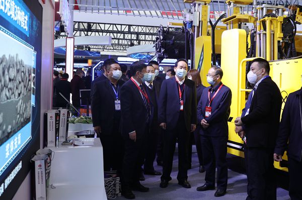 1635299389129432.jpeg 參觀1_副本.jpg