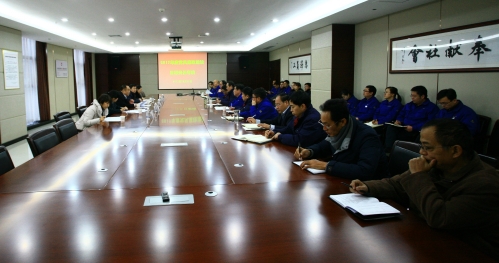 重裝集團考核組到公司檢查黨風廉政建設責任制落實