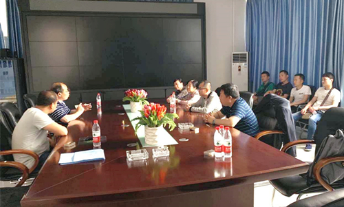 公司組織技術(shù)操作人員赴外協(xié)廠家對標(biāo)學(xué)習(xí)