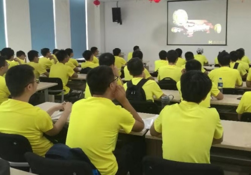 山西工程技術(shù)學(xué)院師生來公司參觀學(xué)習(xí)